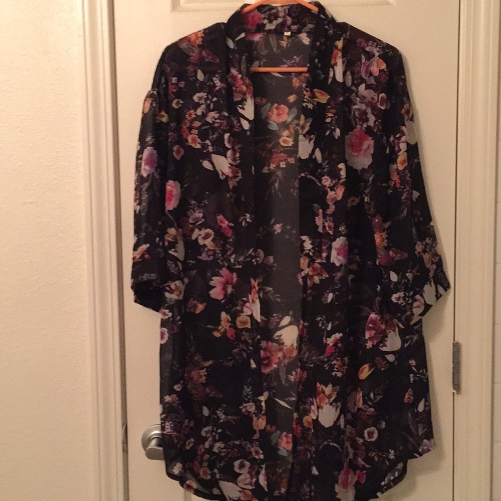 🔥Floral kimono FINAL PRICE